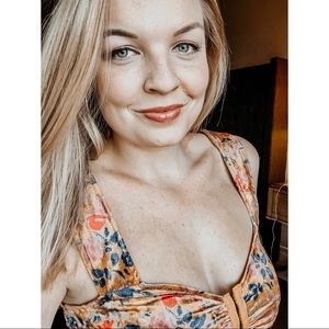 Meet your Posher, Jessica